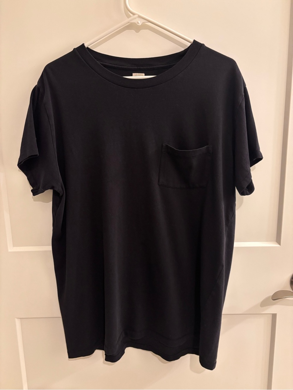 Stag black tee, men’s size L